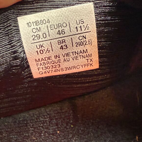 Asics Novablast 3 Mens 11.5 Neon Color Injection Yellow Athletic Running Sneaker - Picture 9 of 10